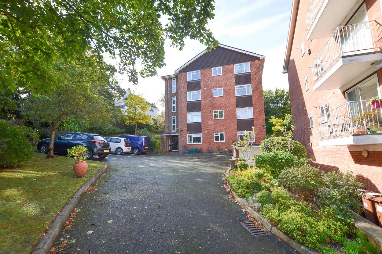 Property Details for Silverdale Road Eastbourne East Sussex BN20 7EU